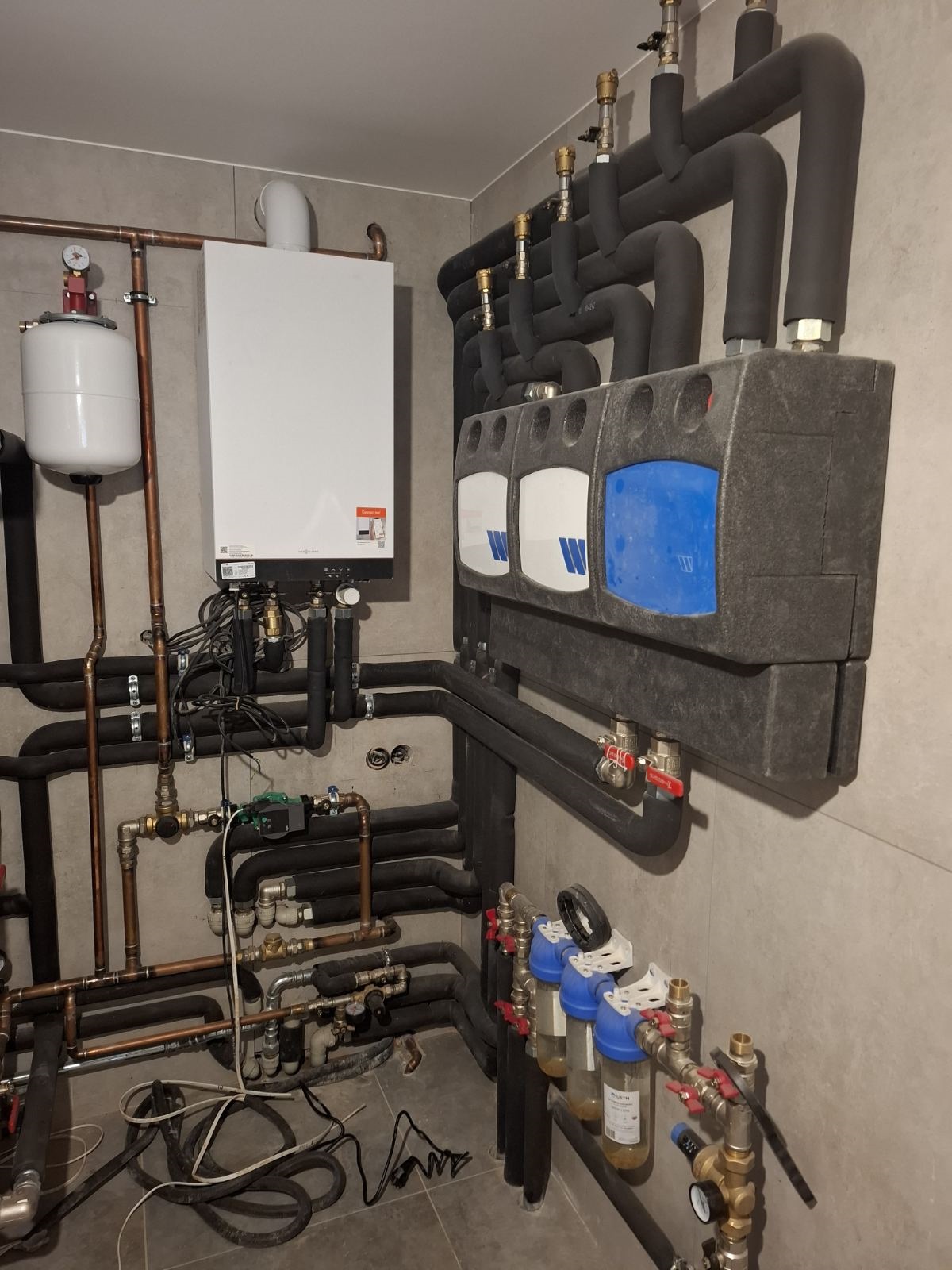 водопостачання - працює унідім